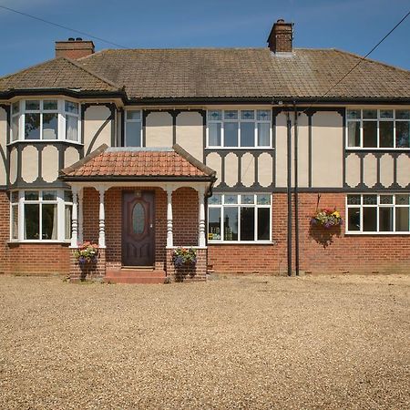 Harwood House B&B Ґрейт-Данмоу Екстер'єр фото